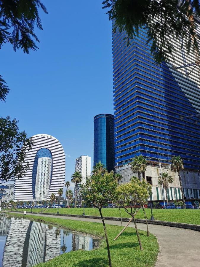 Batumi Orbi City Sea View Apartment Екстериор снимка