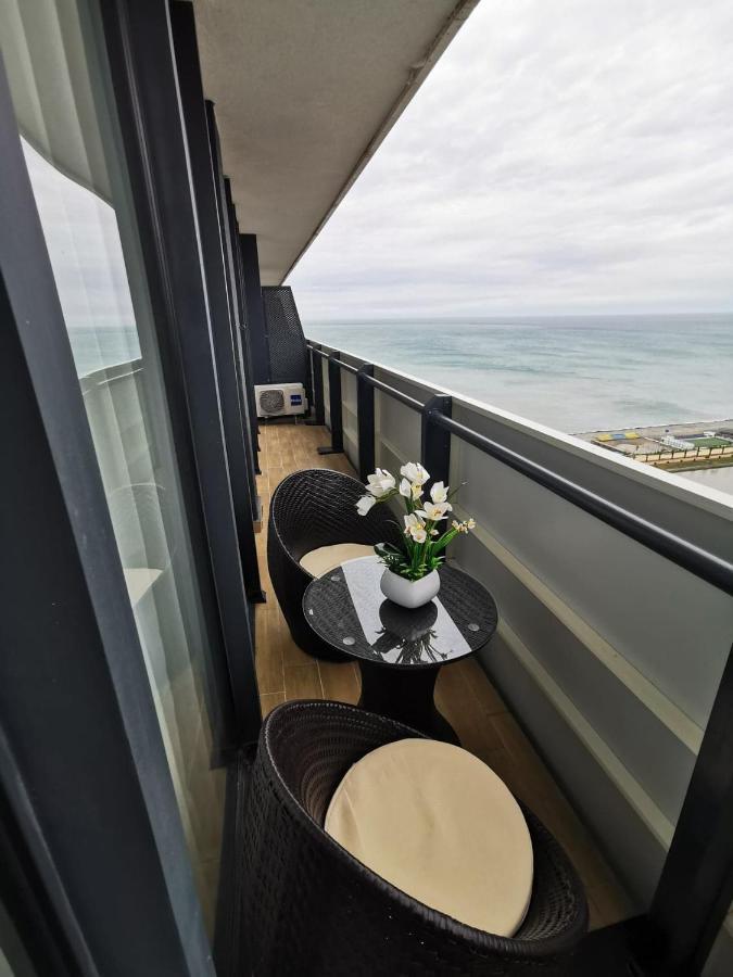 Batumi Orbi City Sea View Apartment Екстериор снимка