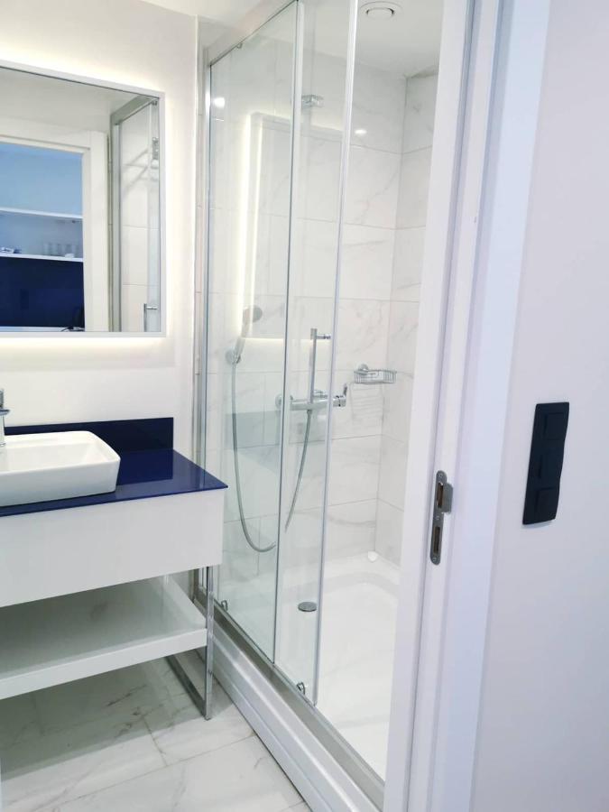Batumi Orbi City Sea View Apartment Екстериор снимка