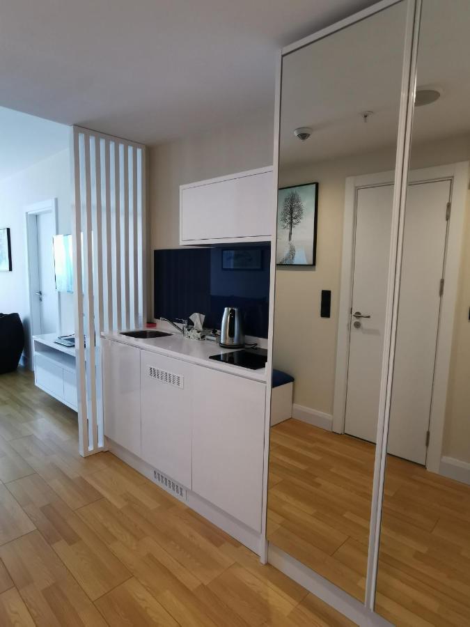 Batumi Orbi City Sea View Apartment Екстериор снимка
